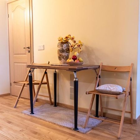 Cozy Suite With Inner Yard 维尔纽斯 外观 照片